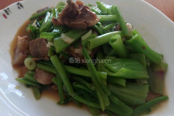 老屋私房菜肉炒菠菜梗