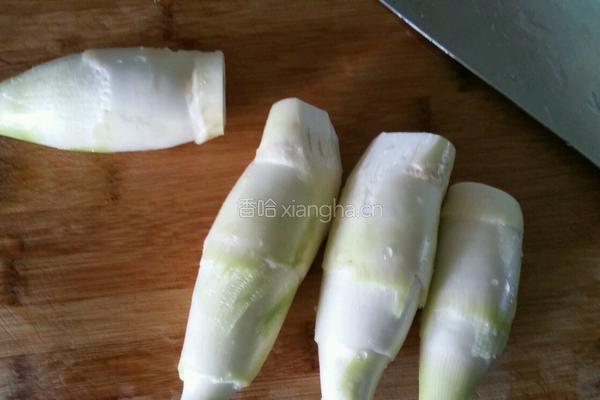 茭白炒肉丝的做法图解1