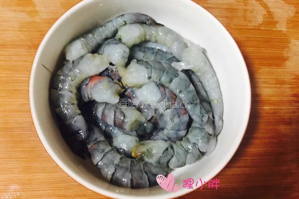 咖喱虾仁的做法图解3