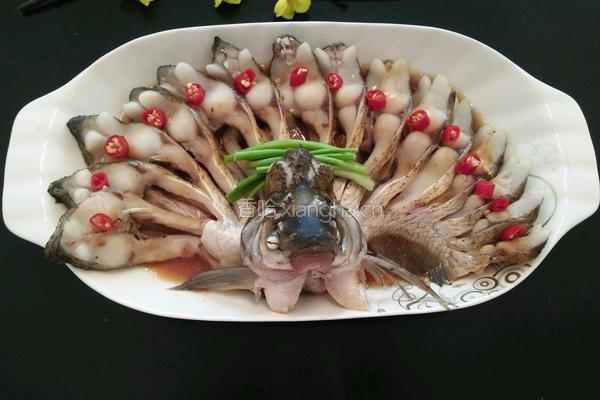 孔雀开屏的做法图解1