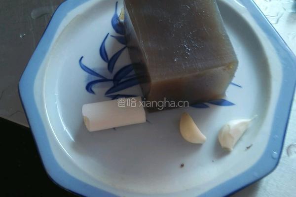 凉粉炒馍的做法图解1