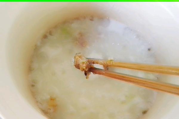 皮蛋香菇肉末粥的做法图解6