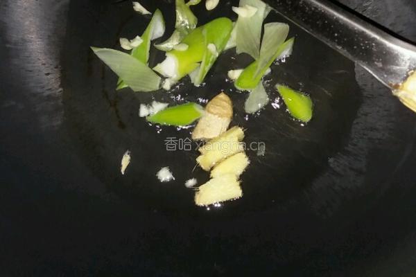 红烧鸭翅根的做法图解3