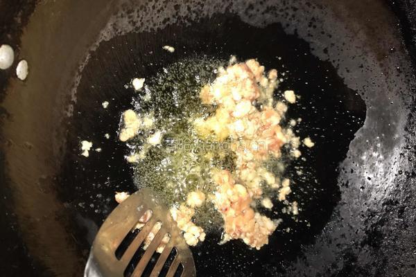 肉末炒葱头的做法图解3