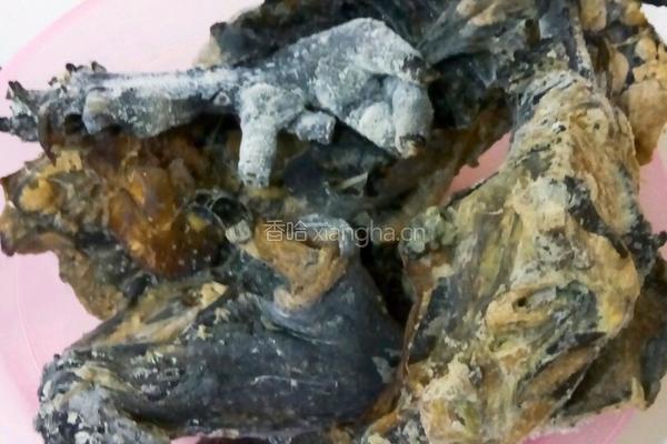 箱烤乌鸡的做法图解1