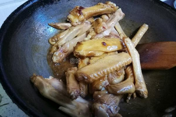 红烧卤鸭翅膀的做法图解3