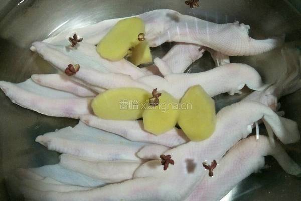 泡鸭爪的做法图解4