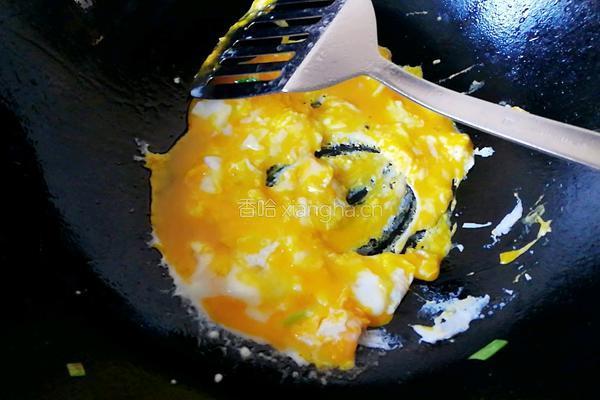 青菜木耳鸡蛋炒面的做法图解5