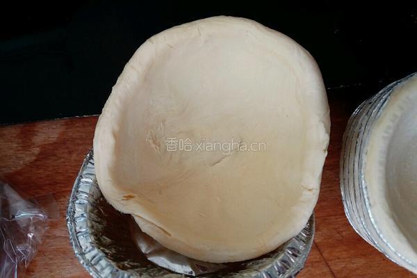 （蛋挞皮版）蛋黄酥的做法图解2