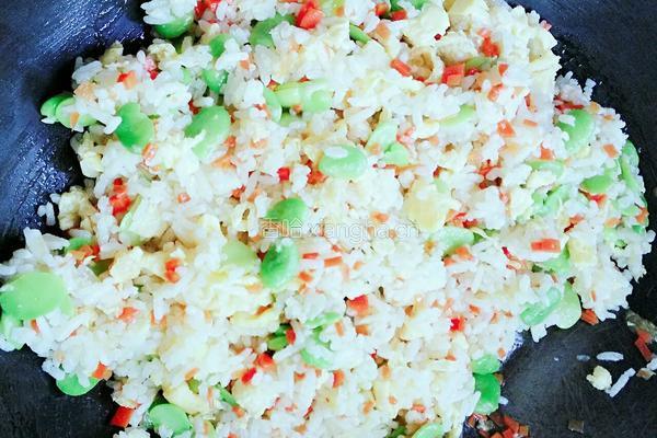 蚕豆米炒饭的做法图解6