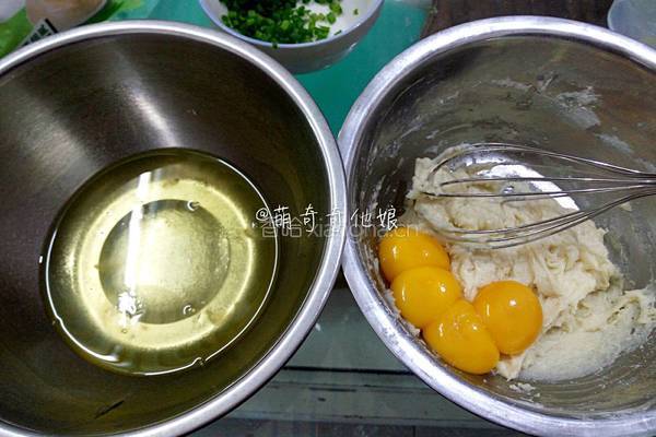 葱香肉松蛋糕卷的做法图解6