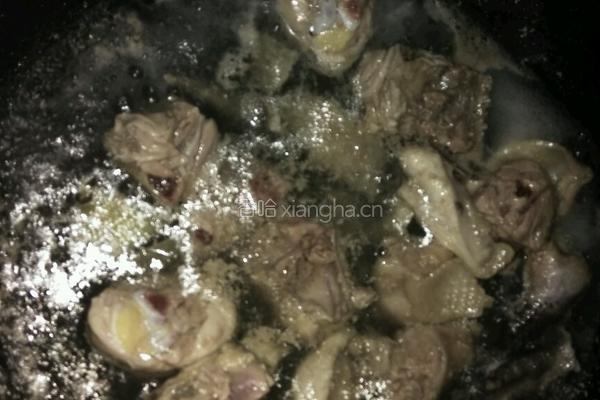 香菇蒸鸡的做法图解4