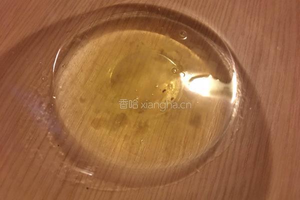 蛋白霜的做法图解1