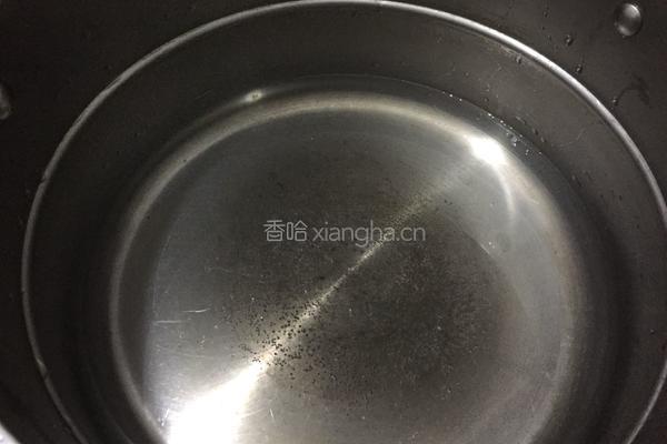 芒果椰汁西米露的做法图解1