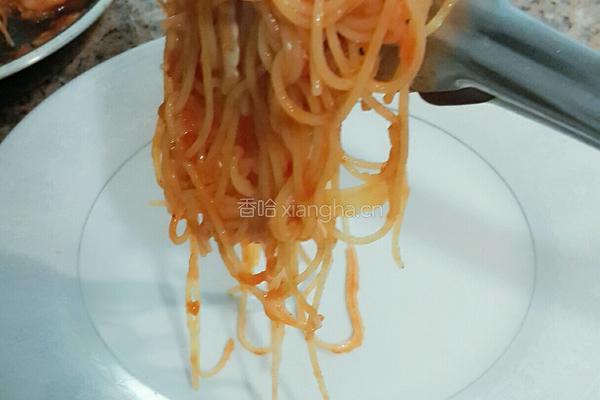 海鲜天使意面(全面解析怎样煮制弹牙意面和鲜美酱汁的方法)的做法图解12