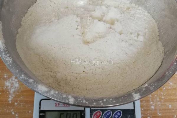 纯手工擀制炸酱面的做法图解1