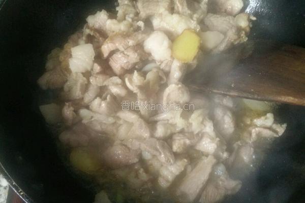 肉片炒蒜薹的做法图解4