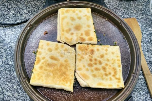 叠韭菜馍的做法图解10