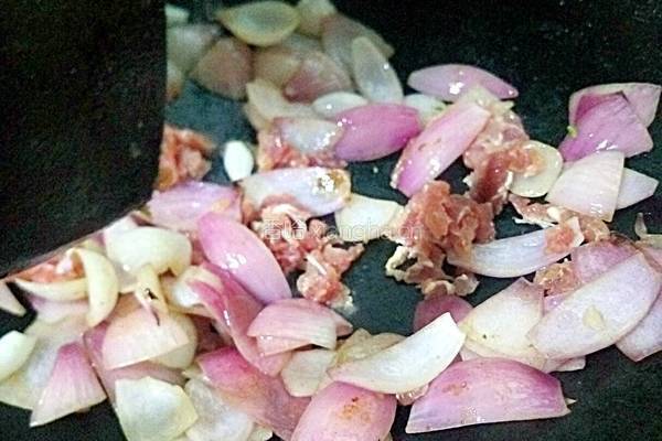 洋葱炒肉的做法图解8