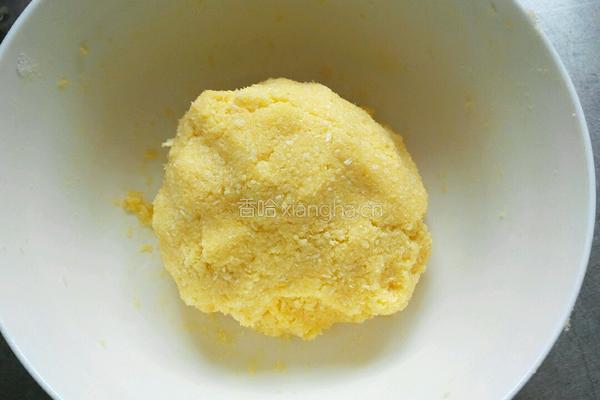 黄金椰蓉球的做法图解4