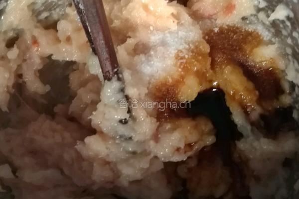 鸡肉虾仁迷你云吞的做法图解7