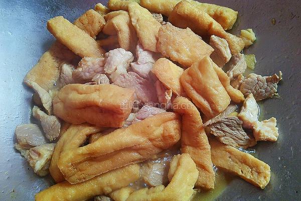 油豆腐煲瘦肉的做法图解5