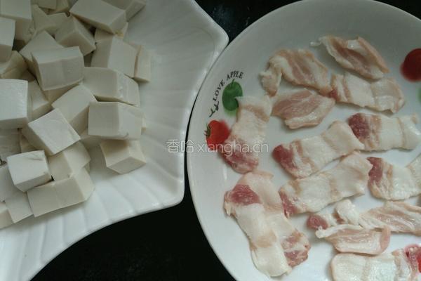 五花肉豆腐的做法图解1