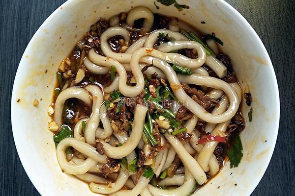 酸辣土豆粉的做法图解6