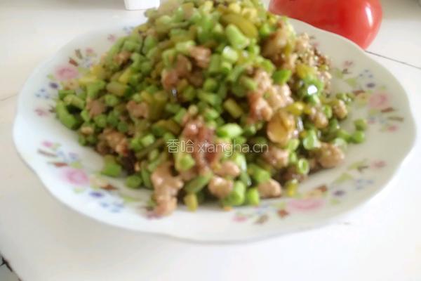 肉末酸豆角的做法图解1