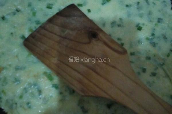 韭菜鸡蛋饼的做法图解6