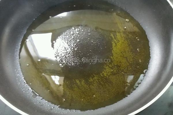 家常冬瓜鲫鱼汤的做法图解4