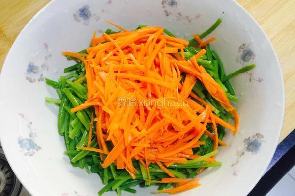 手撕蒜薹（凉菜）的做法图解5