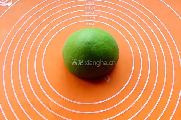 手擀菠菜面的做法图解5