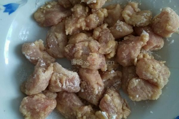 菠萝咕噜肉的做法图解2