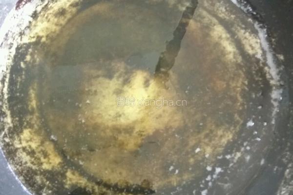 猪肉豆角馅饺子的做法图解5