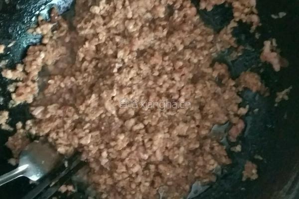 猪肉豆角馅饺子的做法图解10