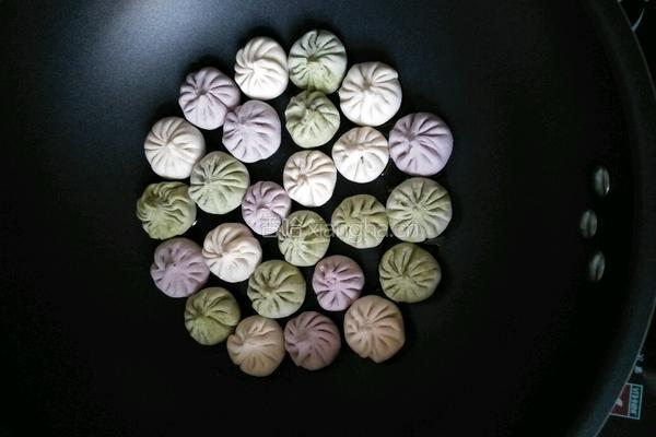 迷你生煎包的做法图解3