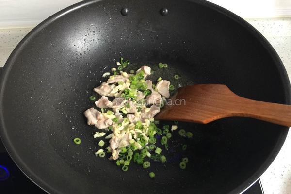 莴笋炒肉的做法图解5