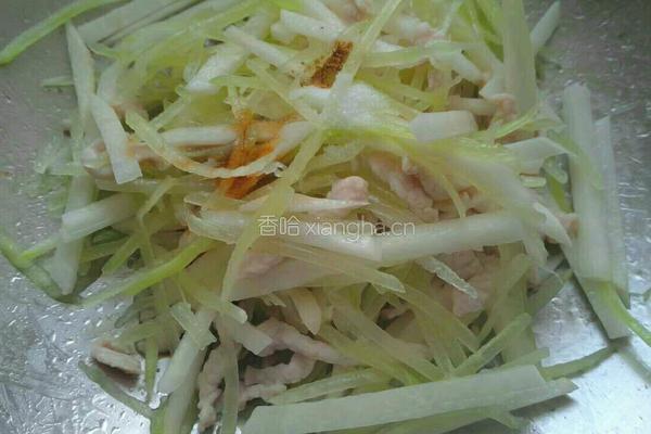 青笋凉薯炒肉丝的做法图解6