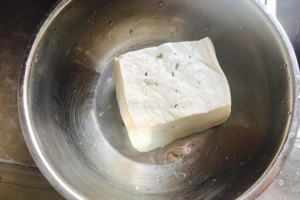 肉末豆腐的做法图解1