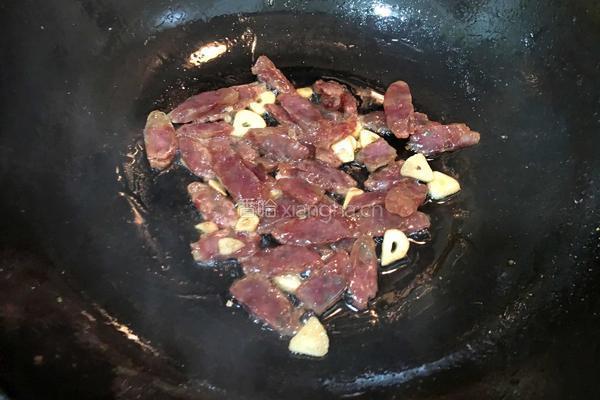 腊肠炒黄瓜的做法图解6