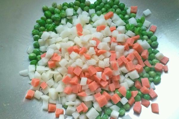 凉薯豌豆炒火腿的做法图解4