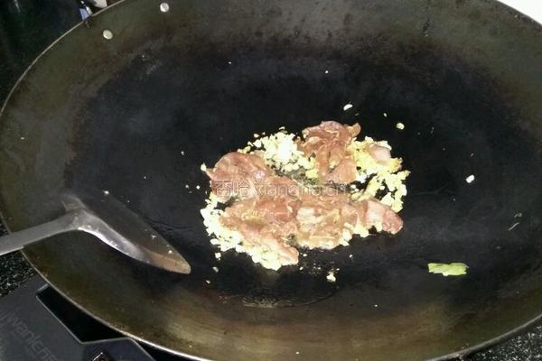 苦瓜炒肉的做法图解5
