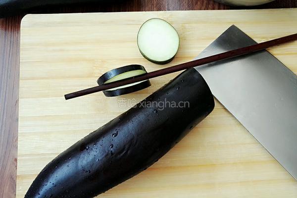 炸茄盒的做法图解4