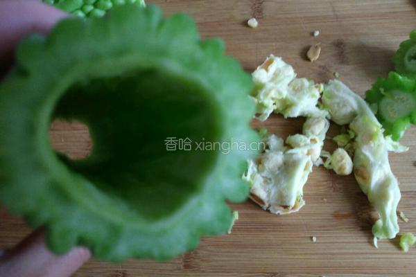 香蕉酿苦瓜的做法图解4