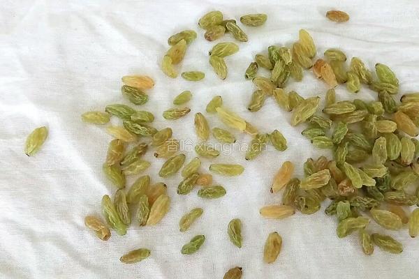 葡萄干蛋糕的做法图解12