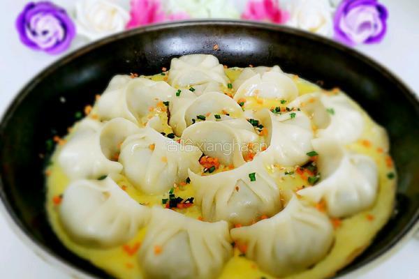 五彩抱蛋煎饺的做法图解9