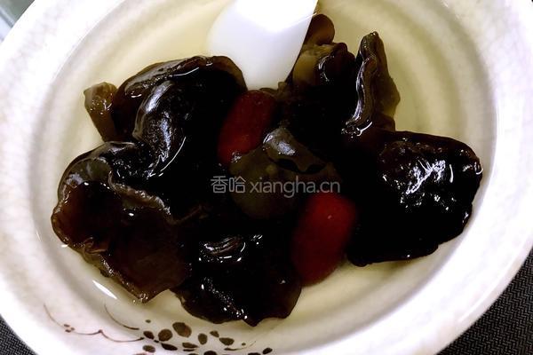 黑木耳红枣汤的做法图解4