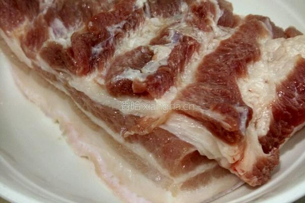 回锅肉的做法图解1