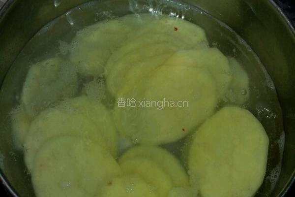 韭菜煮洋芋片的做法图解2